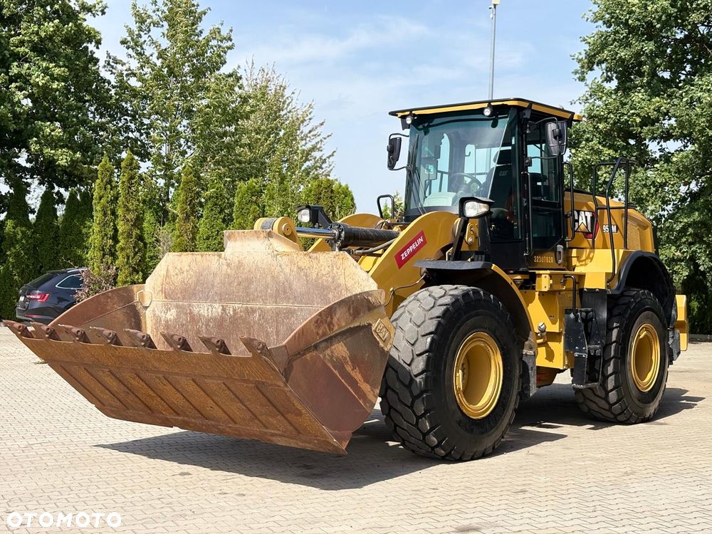 Caterpillar 950M - 2