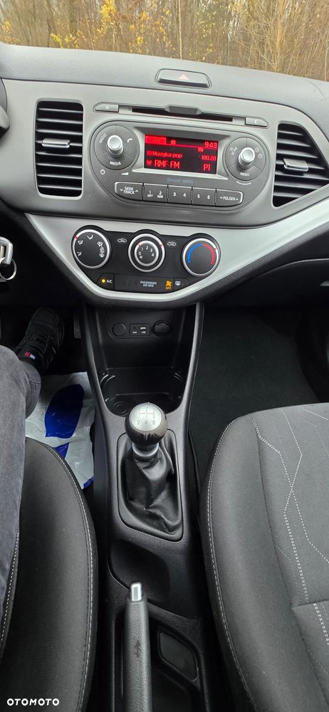 Kia Picanto 1.2 Fifa World Cup Edition - 23