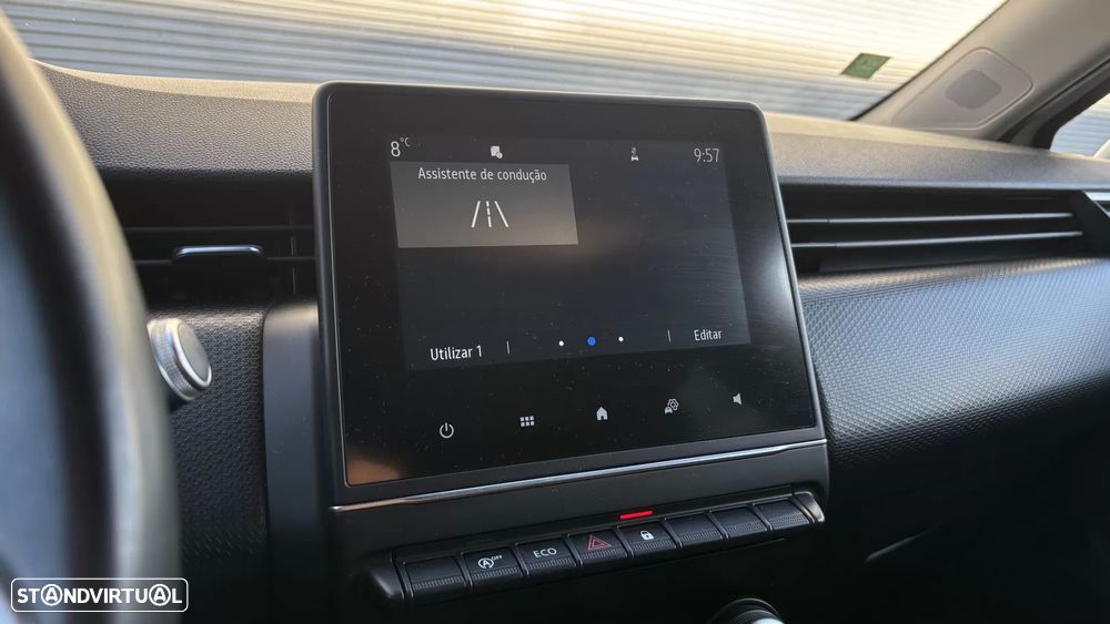 Renault Clio 1.0 TCe Zen Bi-Fuel - 22