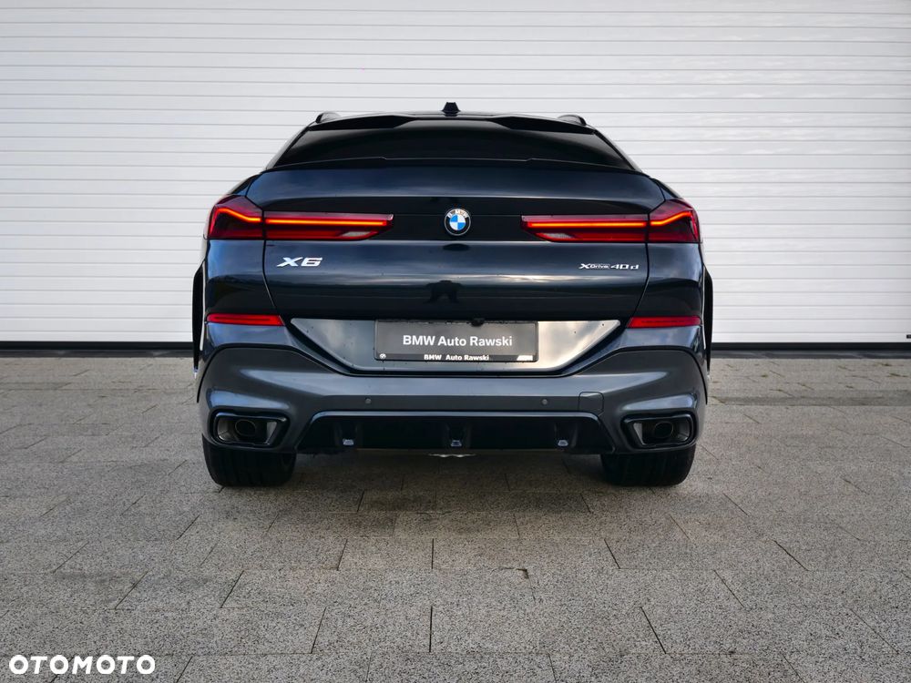 BMW X6 xDrive40d - 10