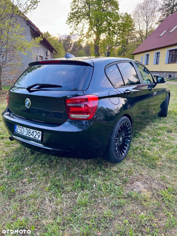 BMW Seria 1 116i - 3