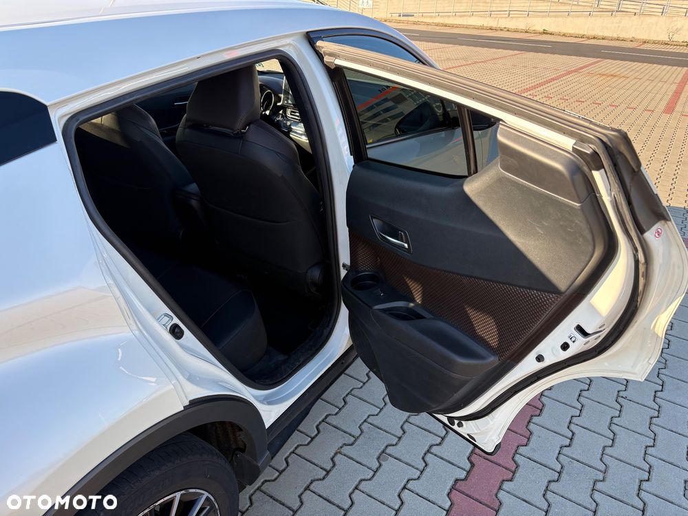 Toyota C-HR - 27