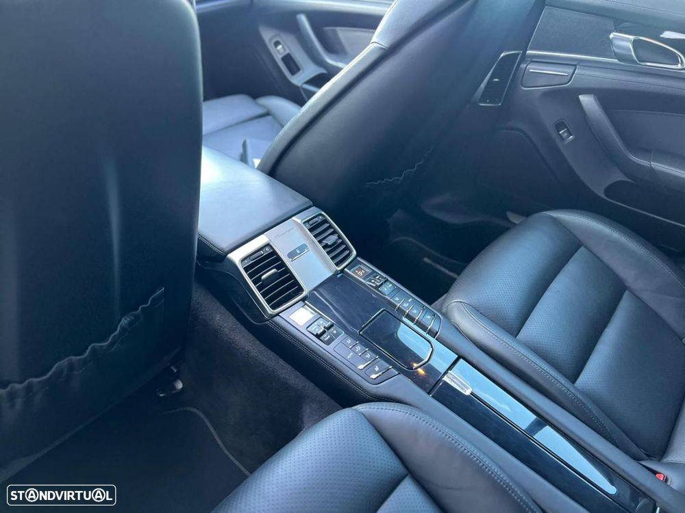 Porsche Panamera S E-Hybrid - 15