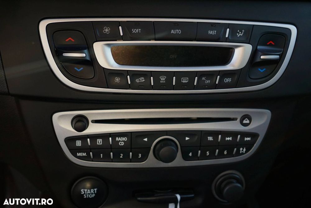 Renault Megane III Coupe 1.4 TCE Dynamique - 33