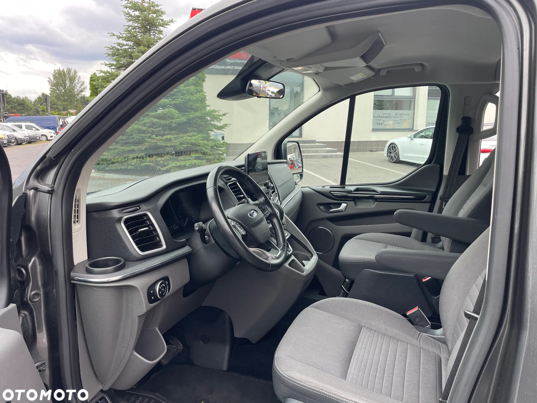 Ford Tourneo Custom 2.0 TDCi L2 Titanium SelectShift - 20