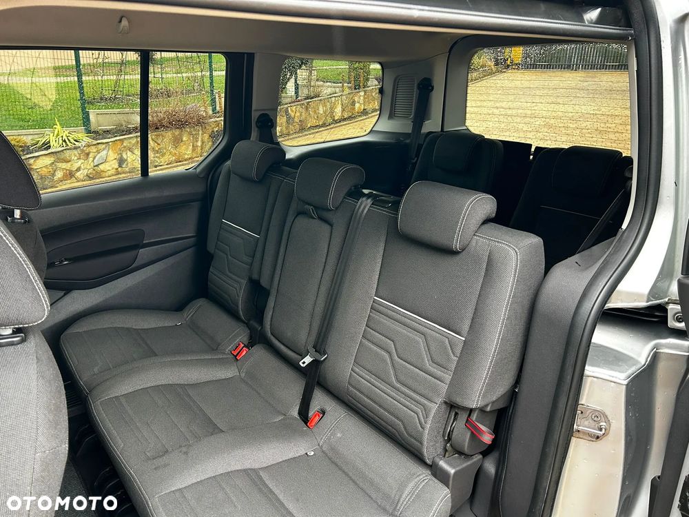 Ford Tourneo Connect 1.5 TDCi Titanium - 15