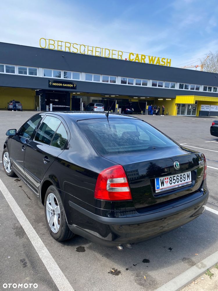 Skoda Octavia 1.9 TDI Classic DSG - 6