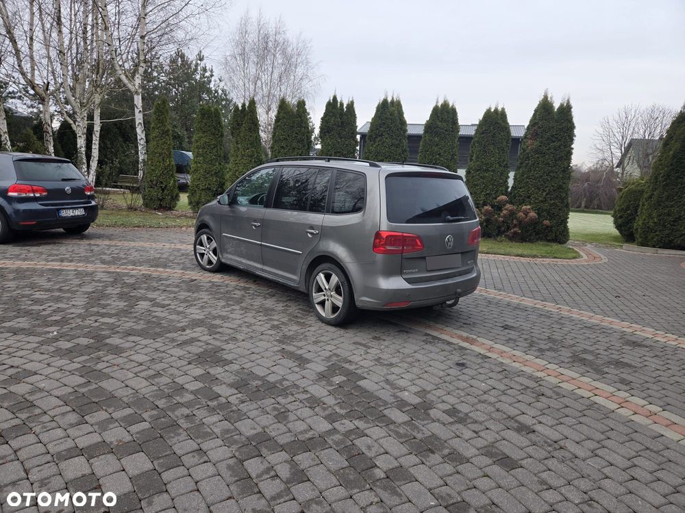 Volkswagen Touran 2.0 TDI DPF Comfortline - 2