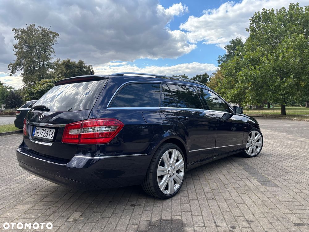 Mercedes-Benz Klasa E 250 T CDI DPF BlueEFFICIENCY Automatik Avantgarde - 8