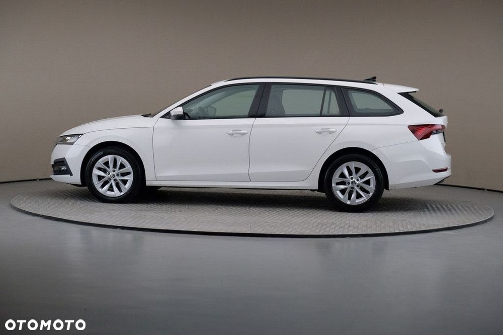 Skoda Octavia 2.0 TDI Ambition DSG - 4