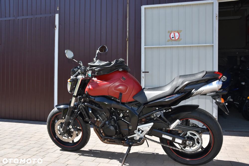 Yamaha FZ6 - 9
