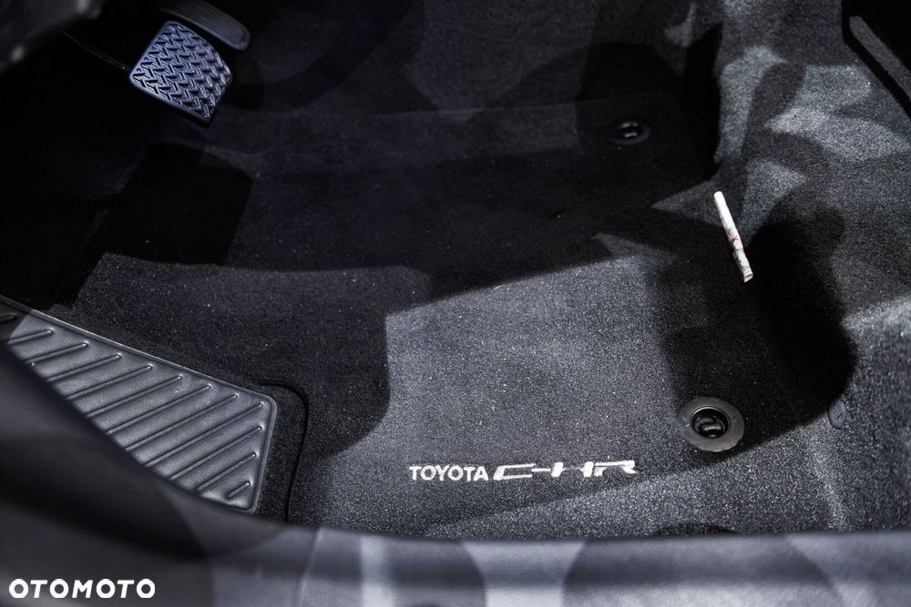Toyota C-HR 1.8 Hybrid Style - 26