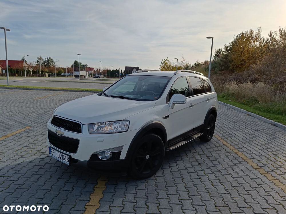 Chevrolet Captiva 2.2 d LTZ - 3