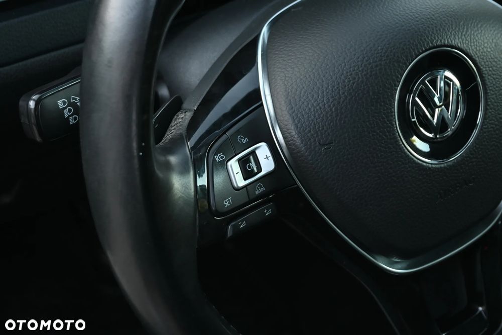 Volkswagen Golf 2.0 TDI BMT Highline DSG - 40