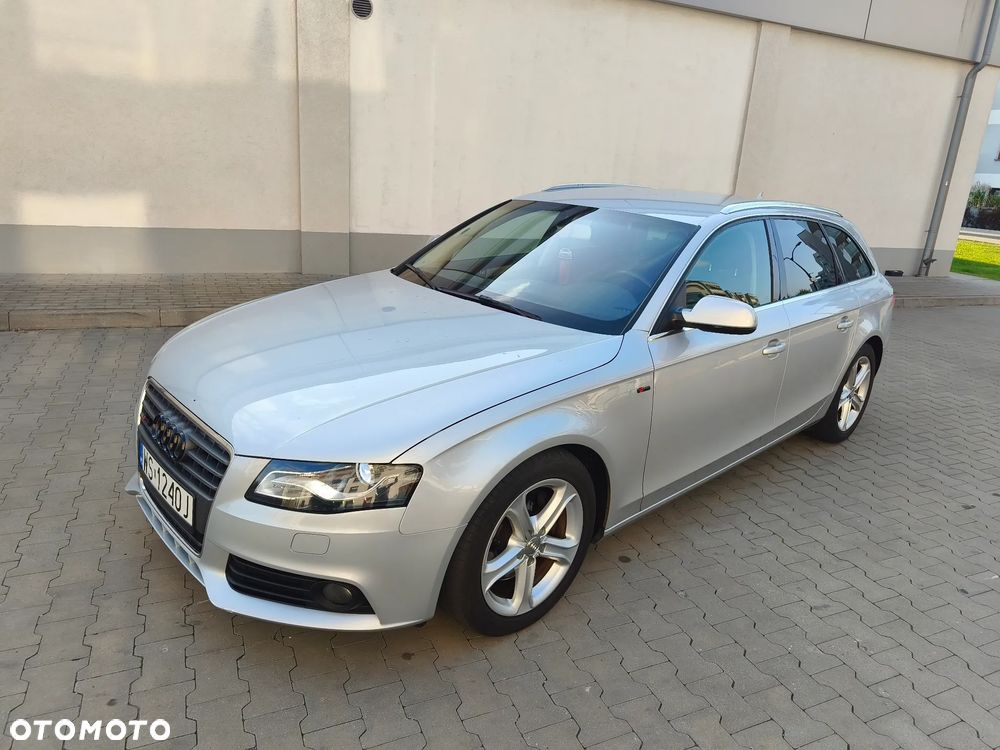 Audi A4 Avant 2010 photo 4