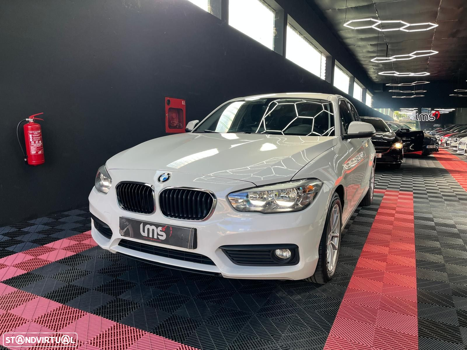 BMW 116 d EfficientDynamics - 3