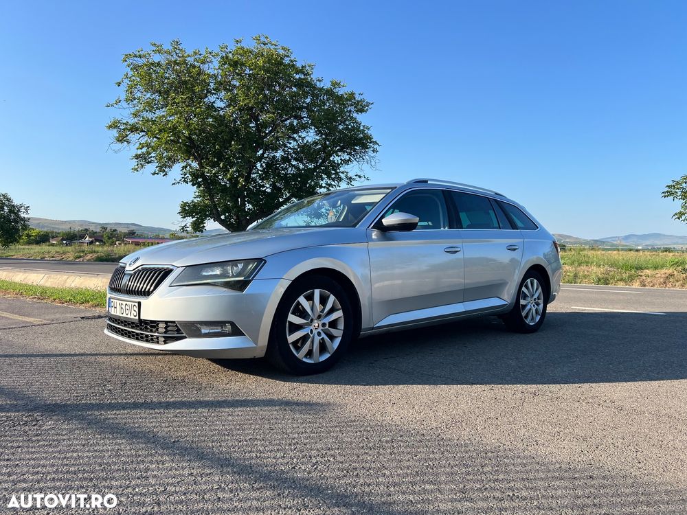 Skoda Superb 2.0 TDI DSG Style - 34