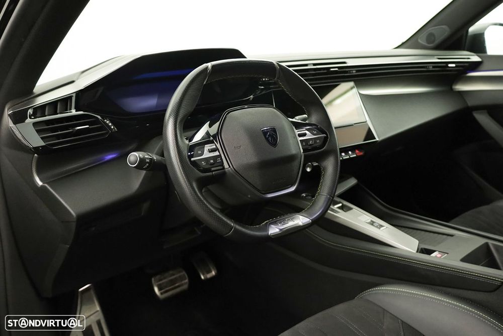 Peugeot 308 1.2 PureTech GT EAT8 - 7