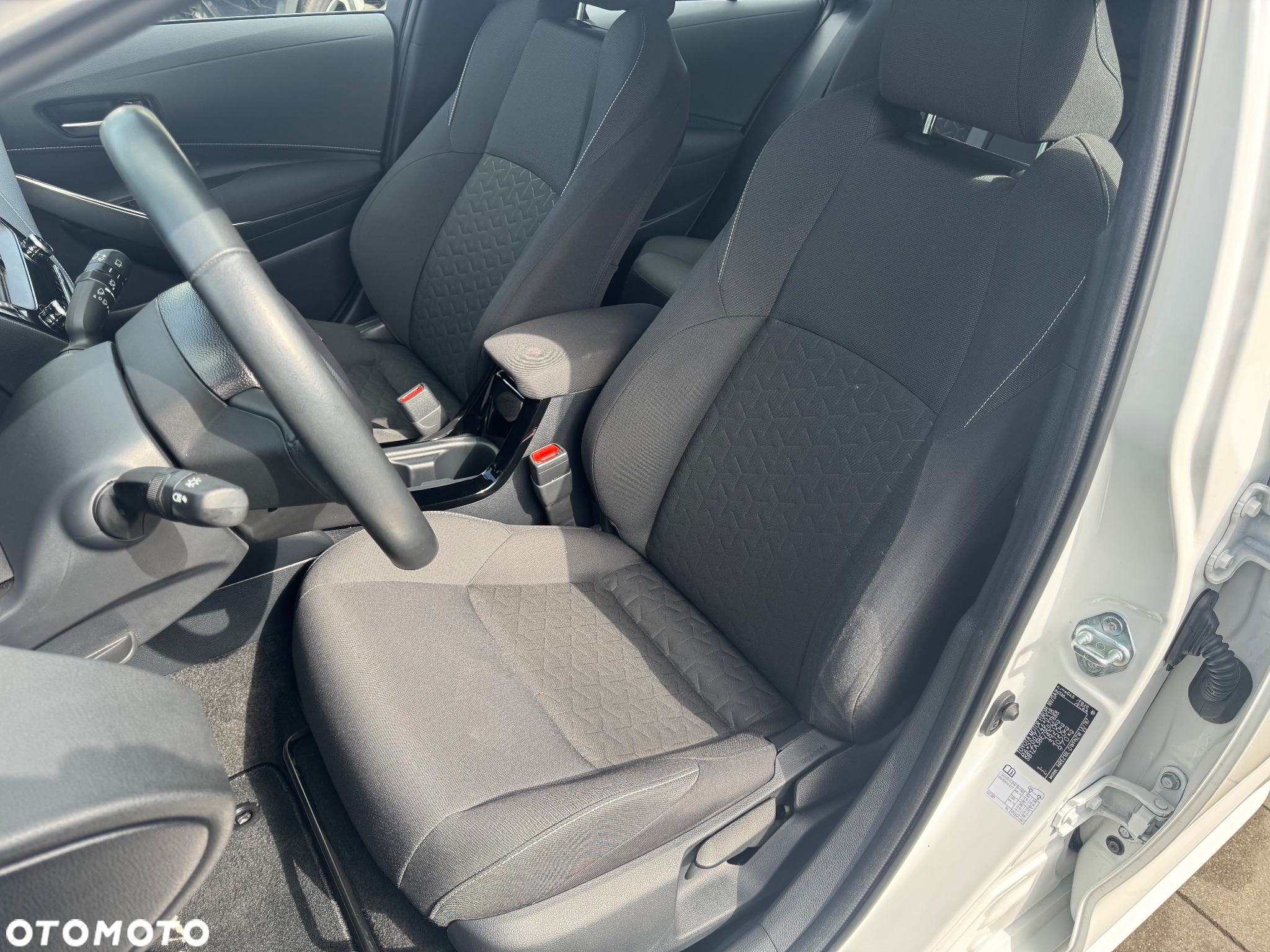 Toyota Corolla 1.2 T Comfort - 10