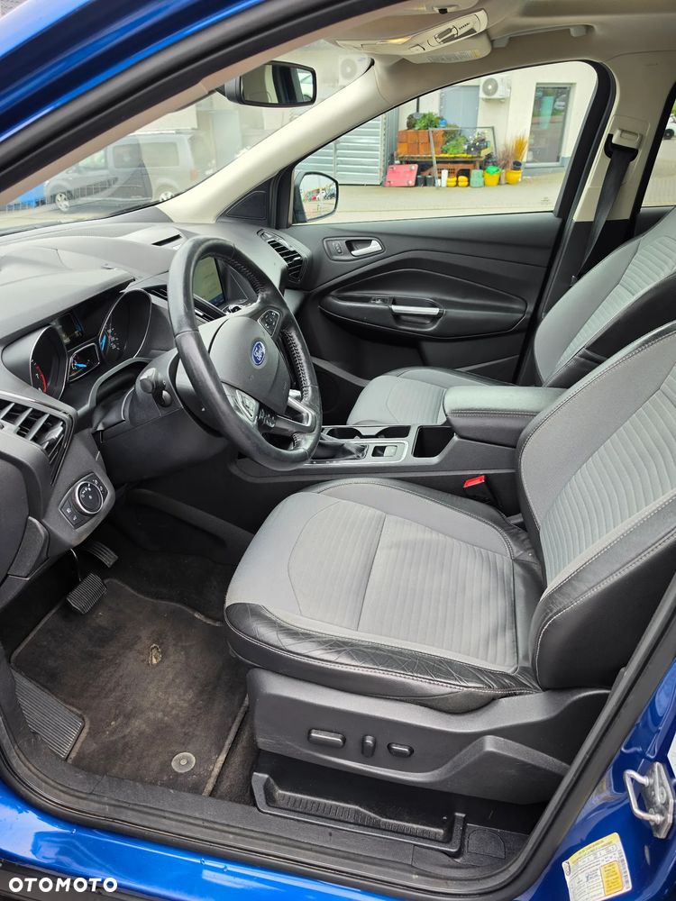 Ford Escape - 38