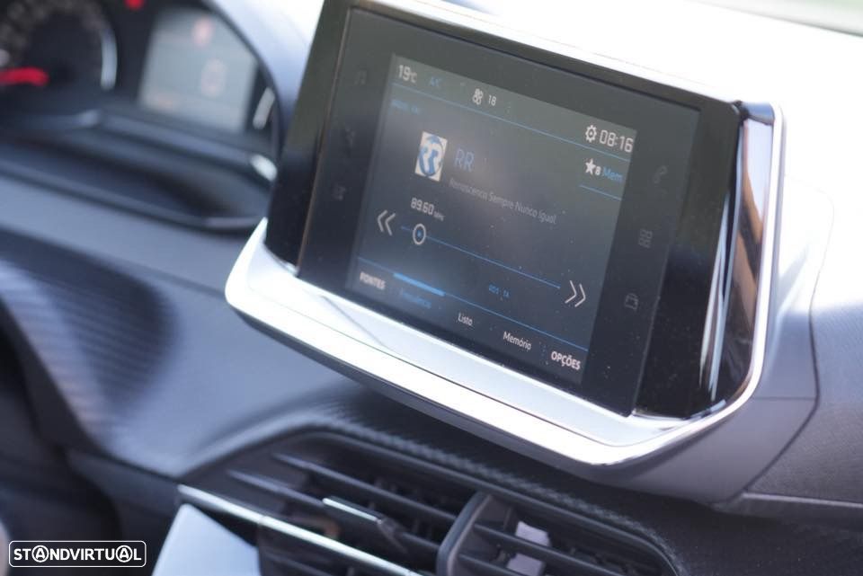 Peugeot 2008 1.5 BlueHDi Active Pack - 27