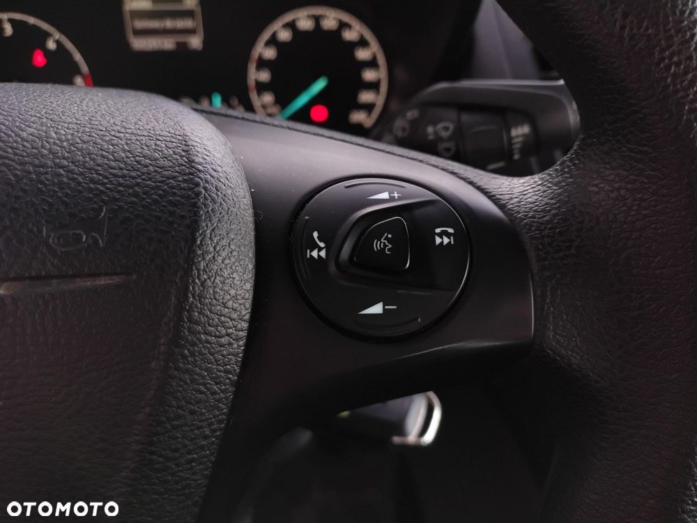 Ford Transit Connect - 19