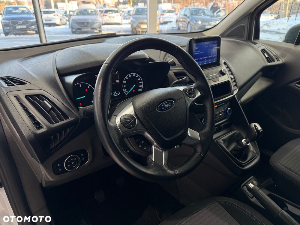 Ford Transit Connect - 8