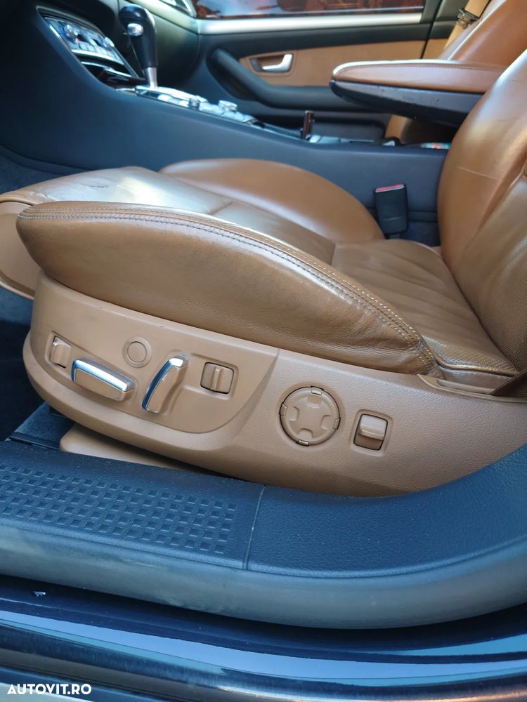 Audi A8 - 2