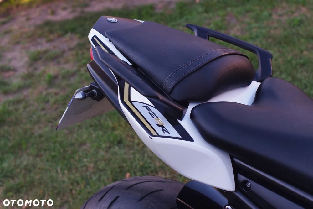 Yamaha XTZ - 7