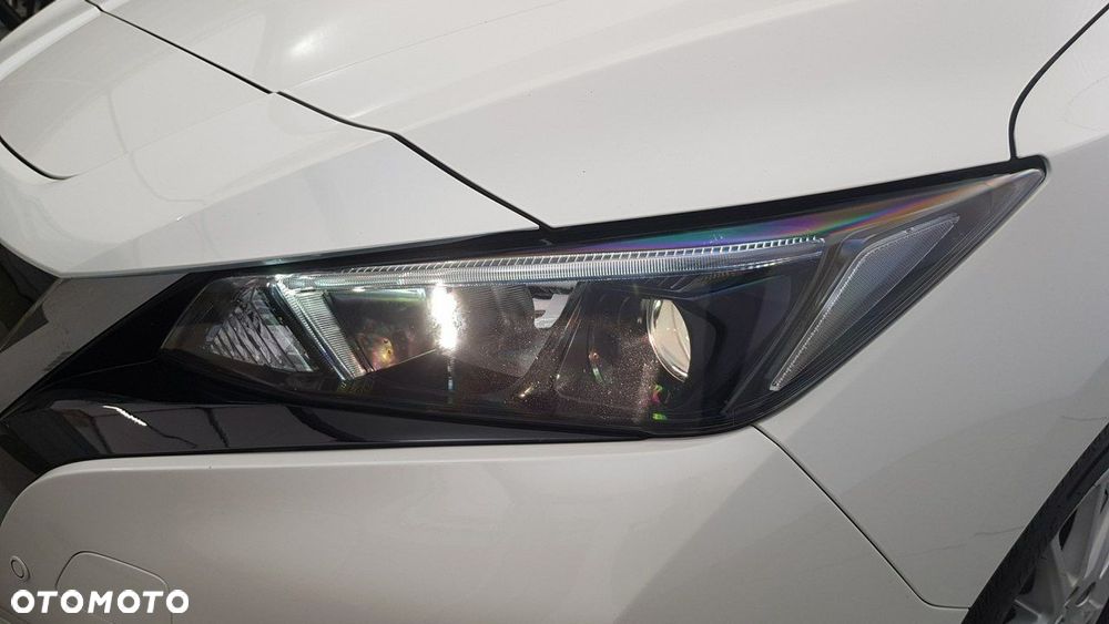 Nissan Leaf - 10