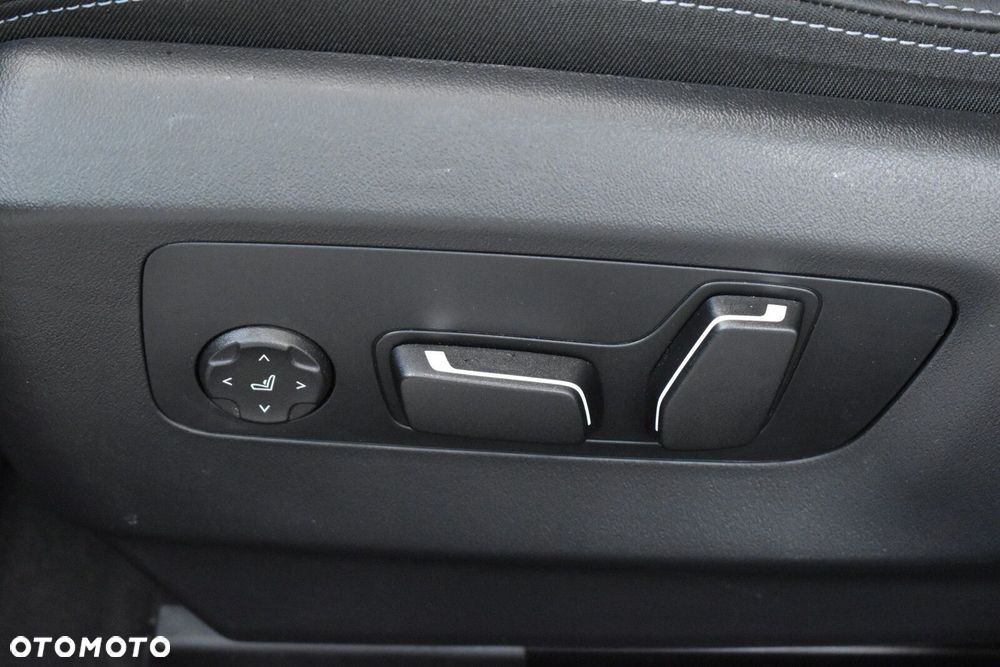 BMW Seria 5 - 12