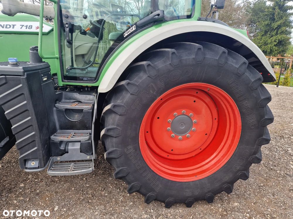 Fendt 718 VARIO TMS PROFI PNEUMATYKA - 29