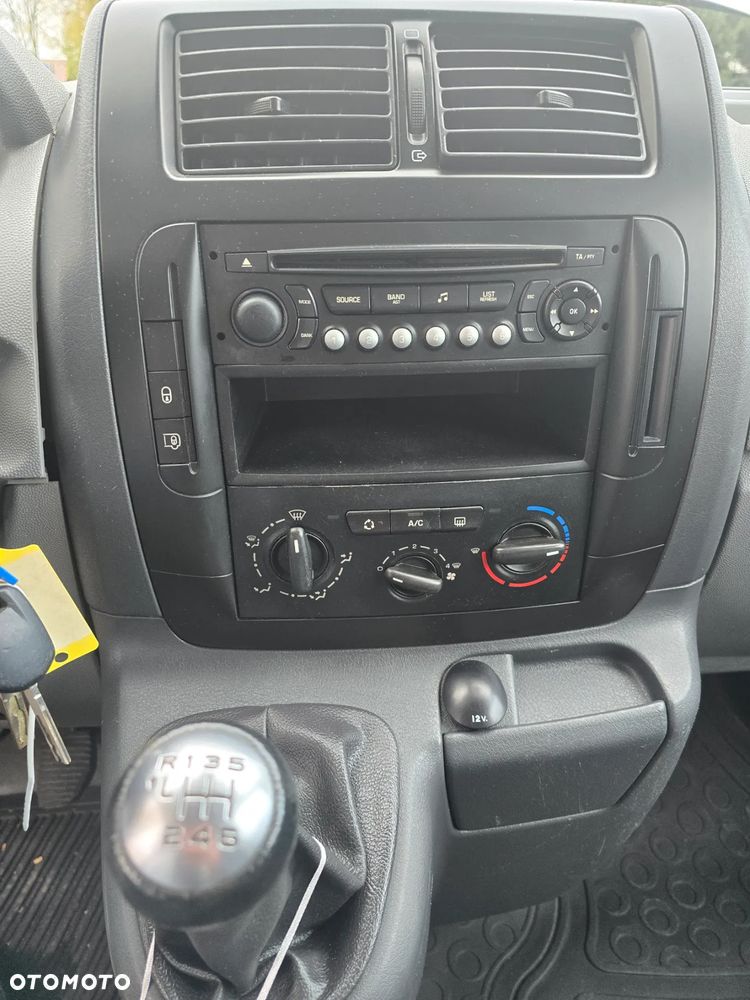 Peugeot EXPERT - 10