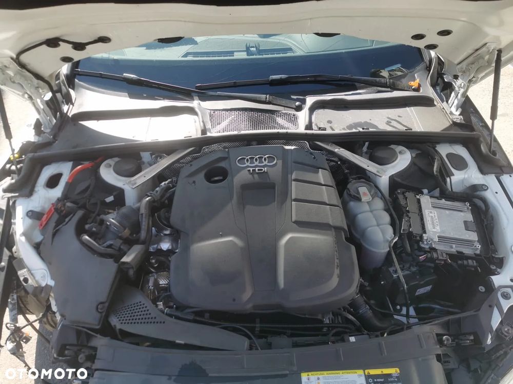 Audi A4 Avant 2.0 TDI S tronic quattro design - 5