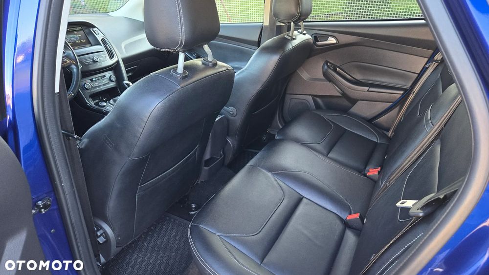 Ford Focus 2.0 TDCi Titanium ASS - 17