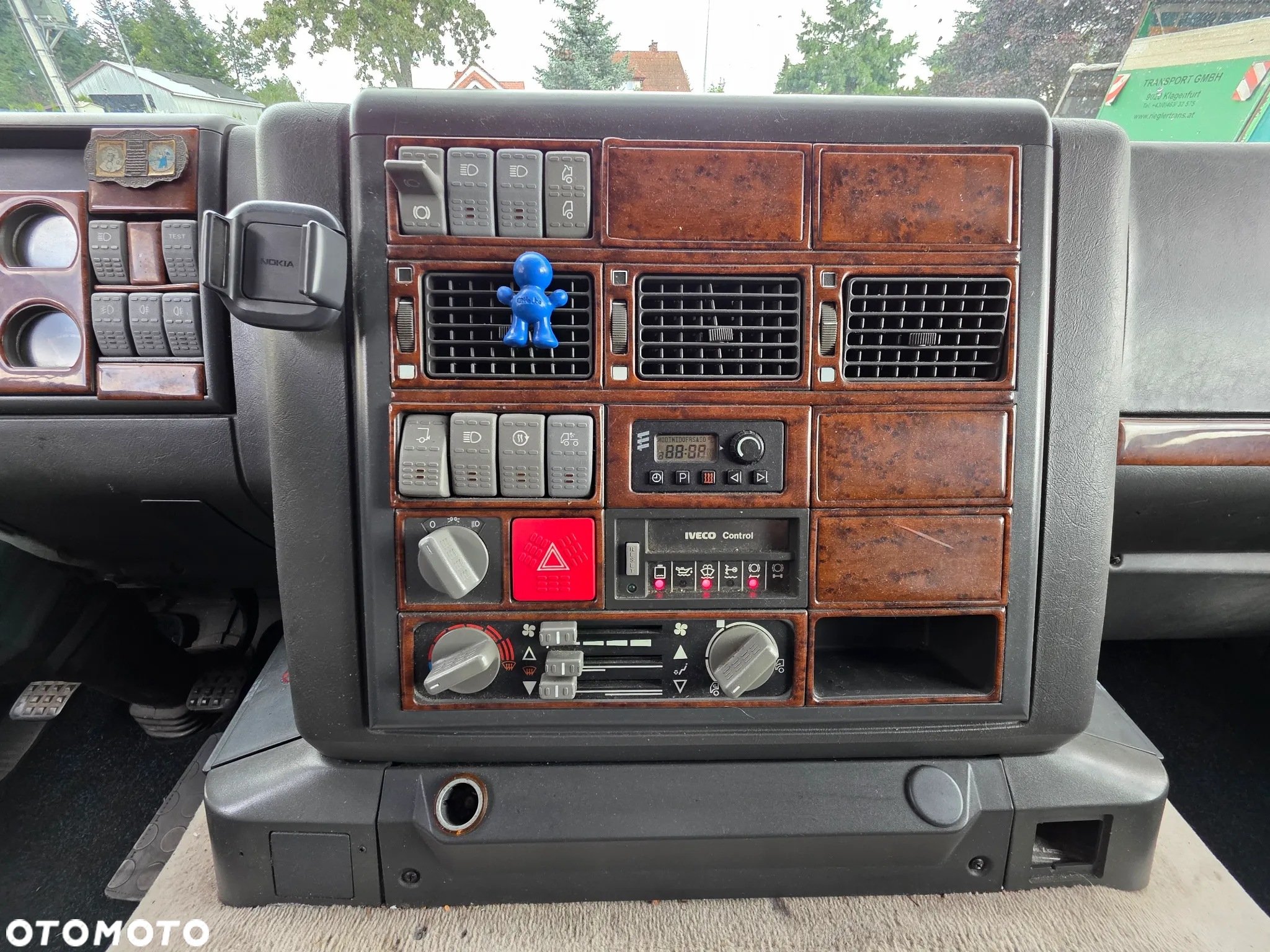 Iveco CURSOR - 11
