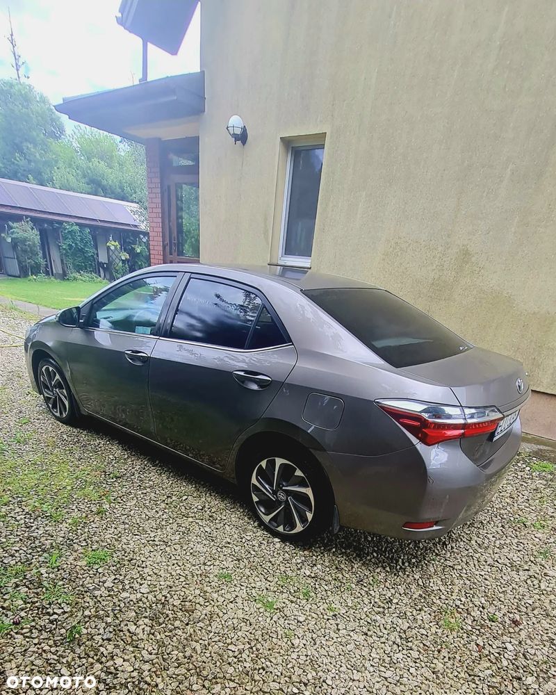 Toyota Corolla 1.6 Comfort - 4