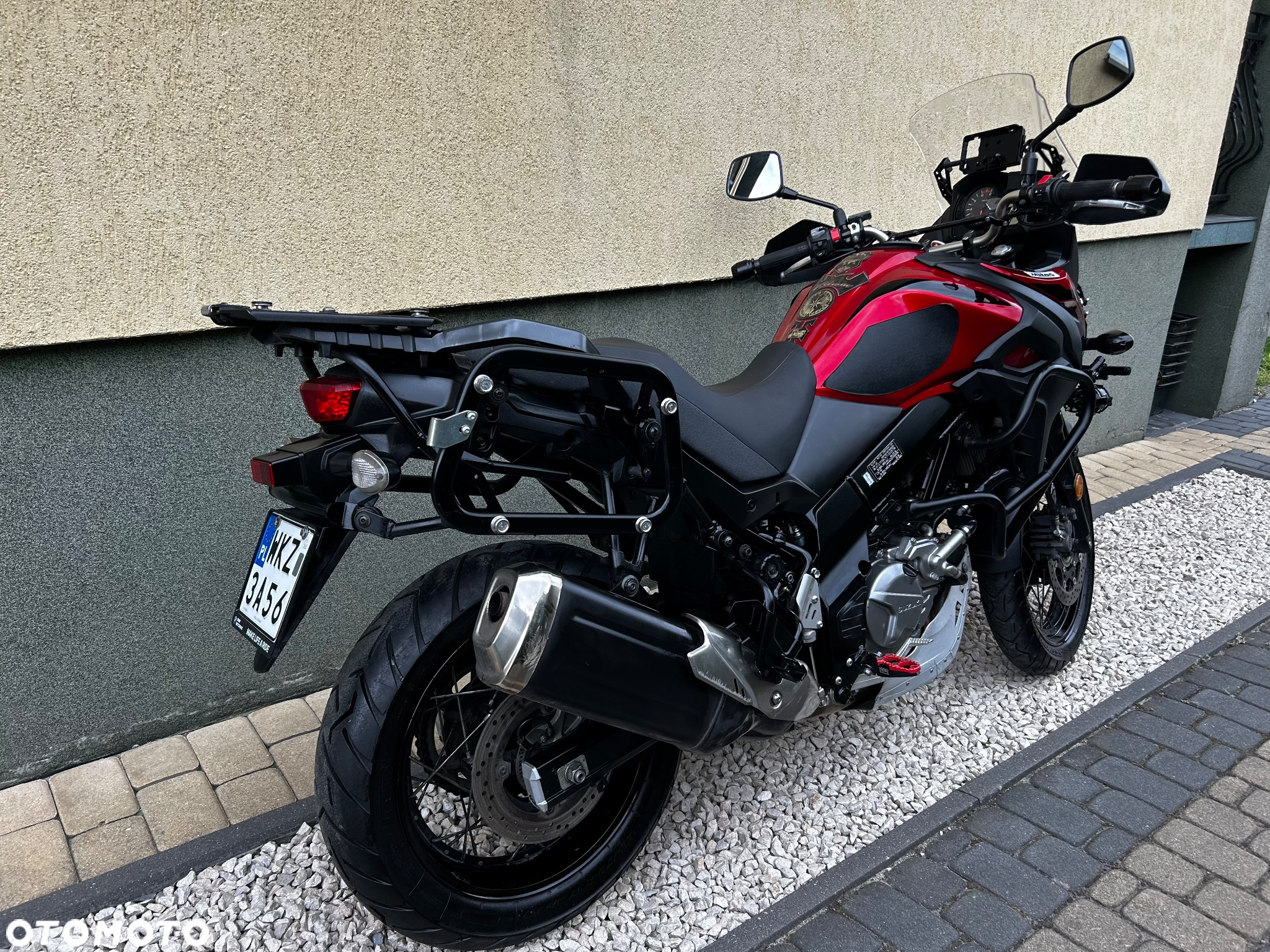Suzuki DL - 10
