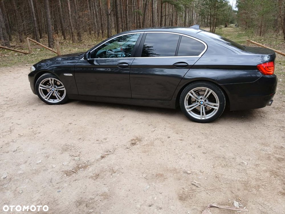 BMW Seria 5 520d - 9