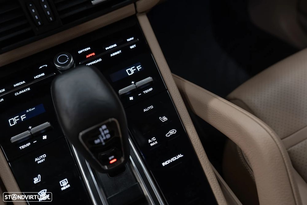 Porsche Cayenne E-Hybrid Tiptronic S Platinum Edition - 57