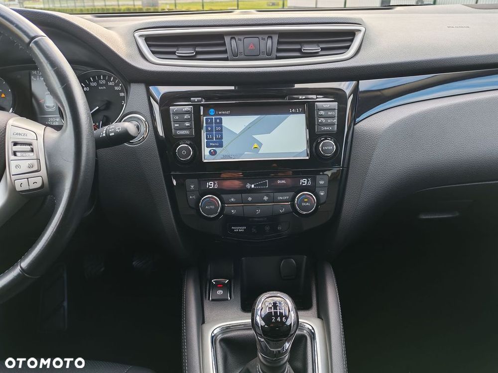 Nissan Qashqai 1.5 dCi DPF 360 - 20