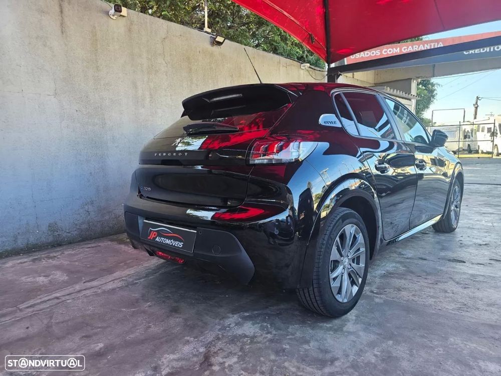 Peugeot e-208 50 kWh Style - 13