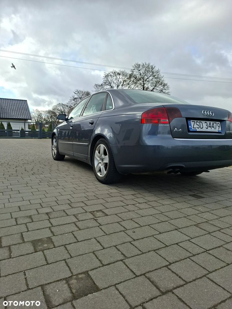 Audi A4 Limousine 2.0 TDI - 6