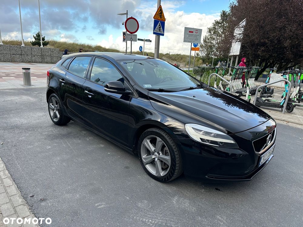 Volvo V40 D3 Drive-E Momentum - 14