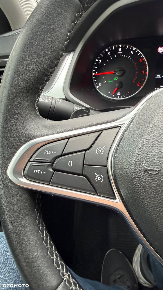Renault Captur - 18