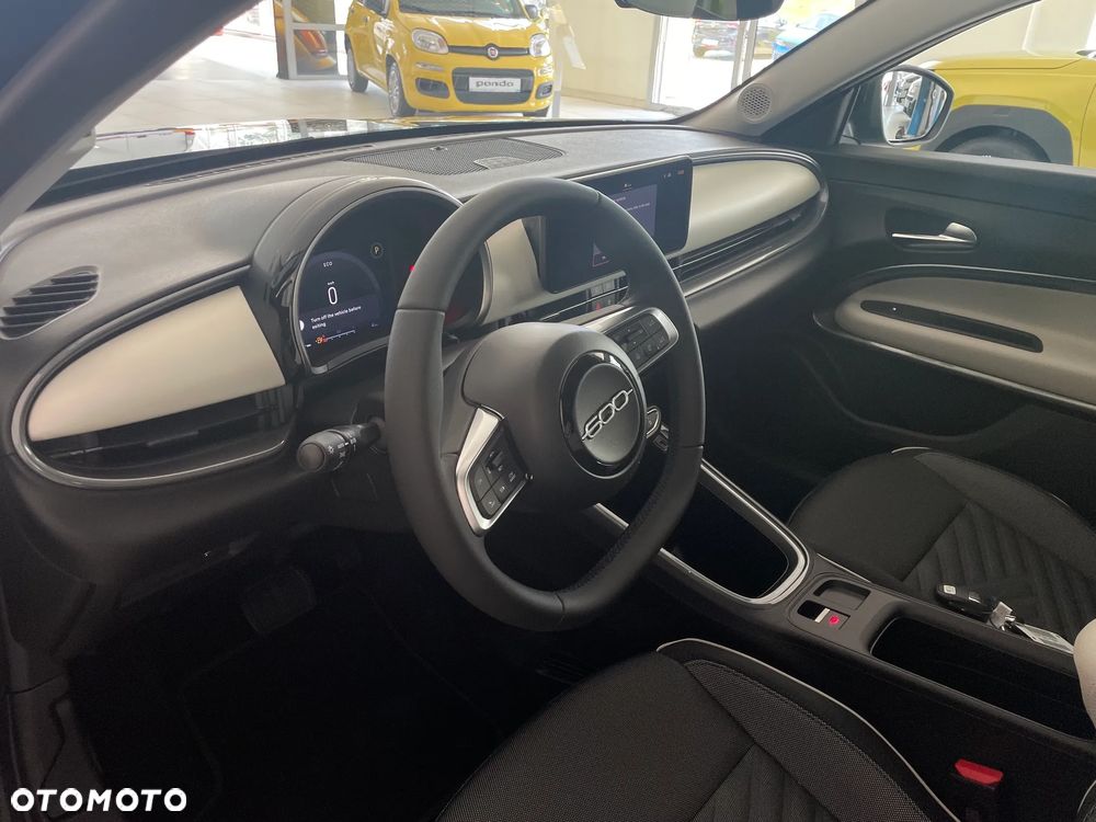 Fiat 600 1.2 Turbo La Prima eDCT - 9