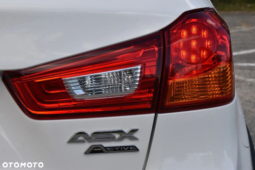 Mitsubishi ASX 1.6 Active - 11