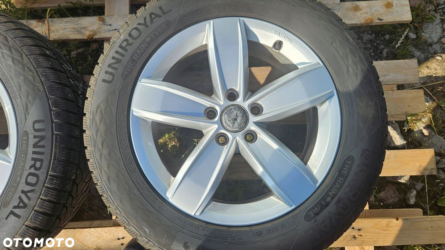 FELGI VW TIGUAN 6.5x17" ET38 5NA071497 OPONY UNIROYAL 215/65 R17 MS - 7