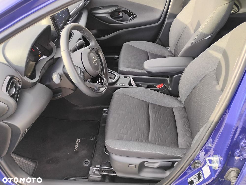 Toyota Yaris Hybrid 1.5 Style - 9