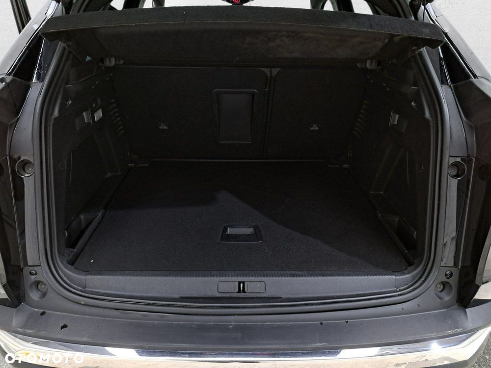 Peugeot 3008 - 13